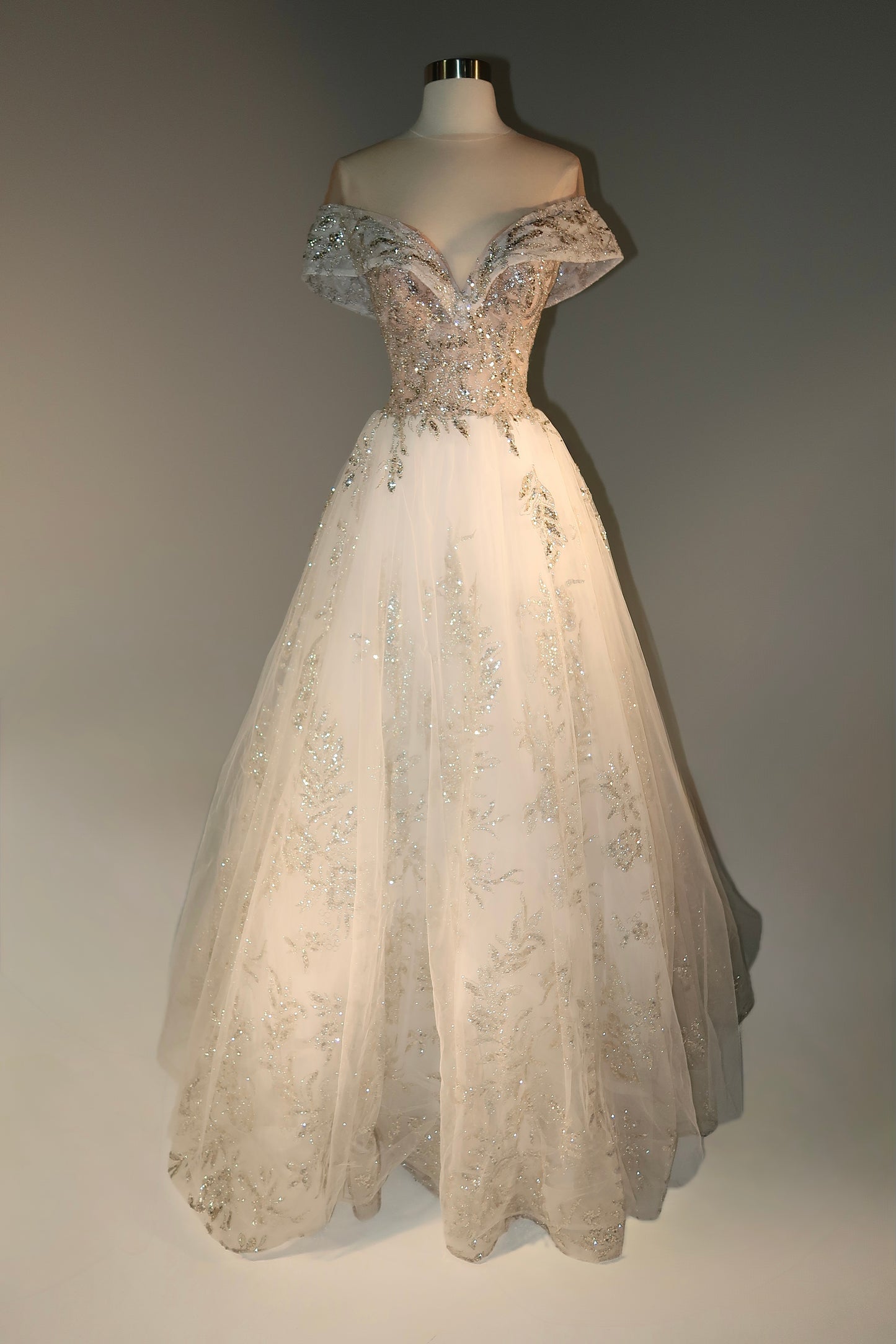 Floor Sample US10 Mila Nova Maxi Gown