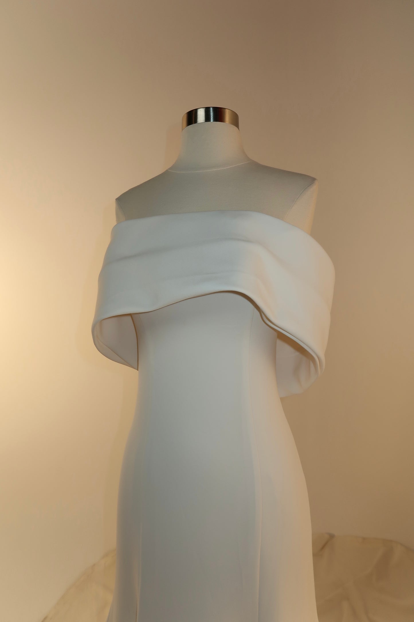Floor Sample US 8 MILA NOVA Maxi Gown