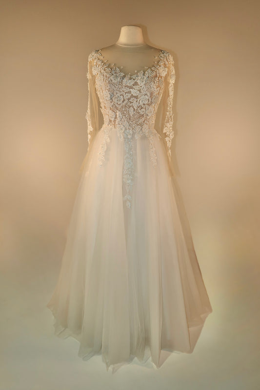 Floor Sample US 12 AA Maxi Gown
