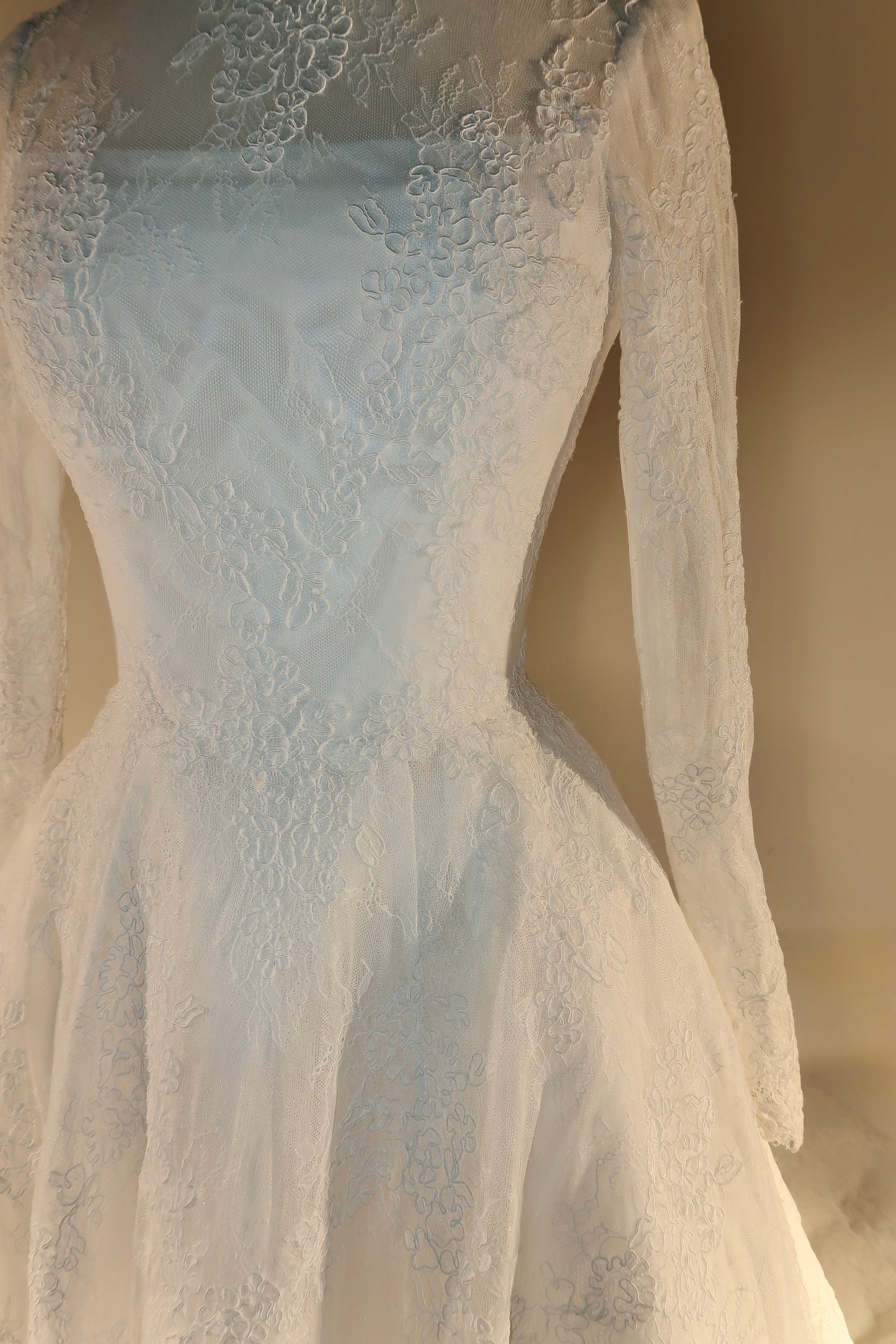 Preloved US2 Anna Augusta Bridal Gown