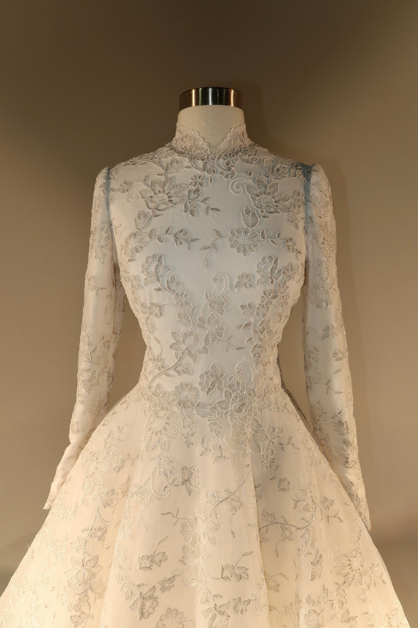 Preloved US8 Anna Augusta Bridal Gown