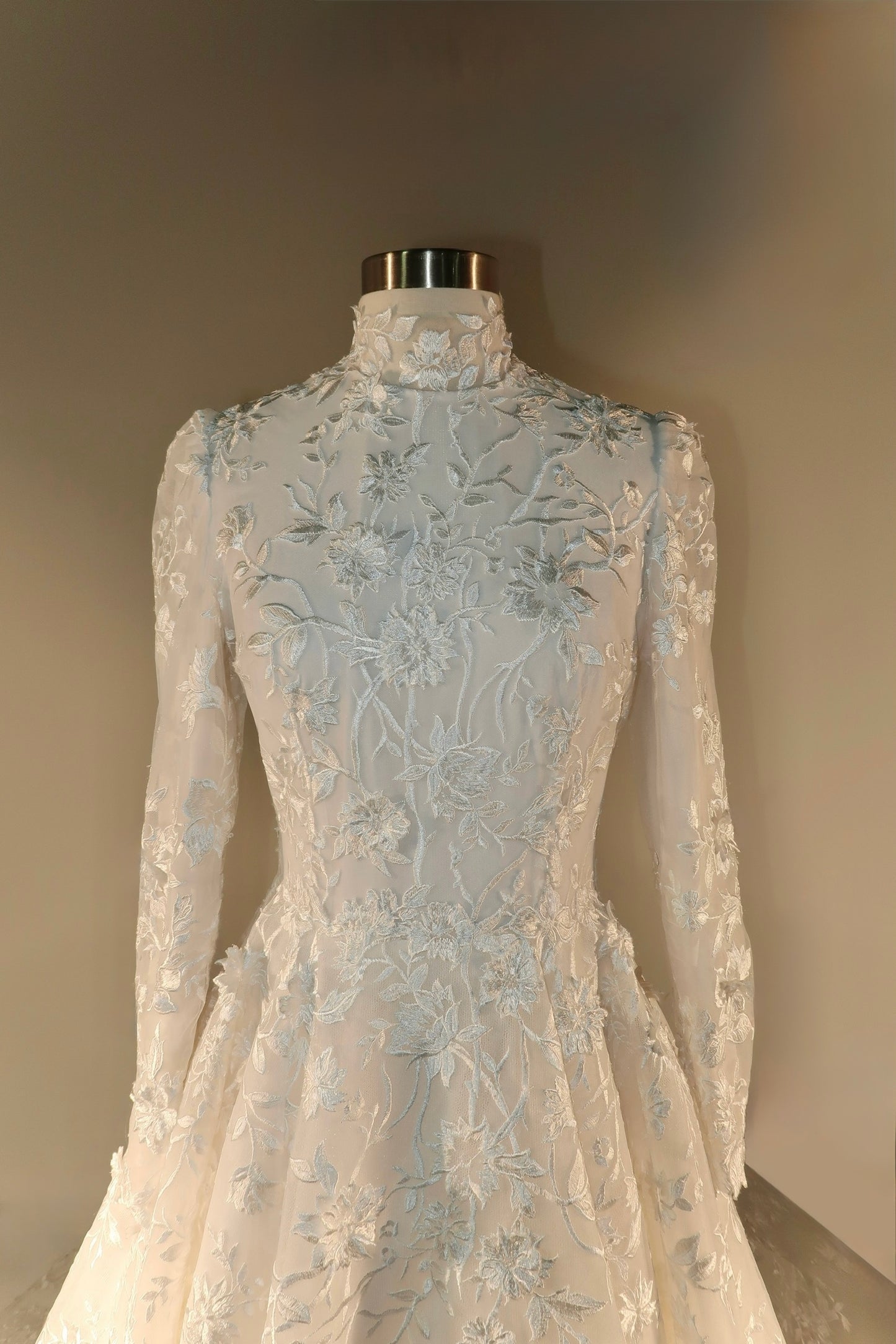 Preloved US8 Anna Augusta Bridal Gown