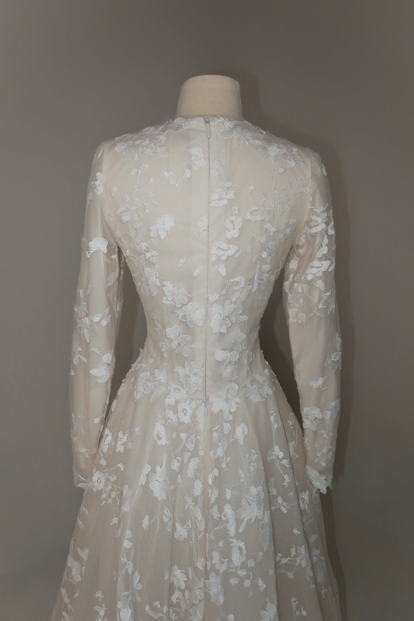 Preloved US10 Anna Augusta Bridal Gown