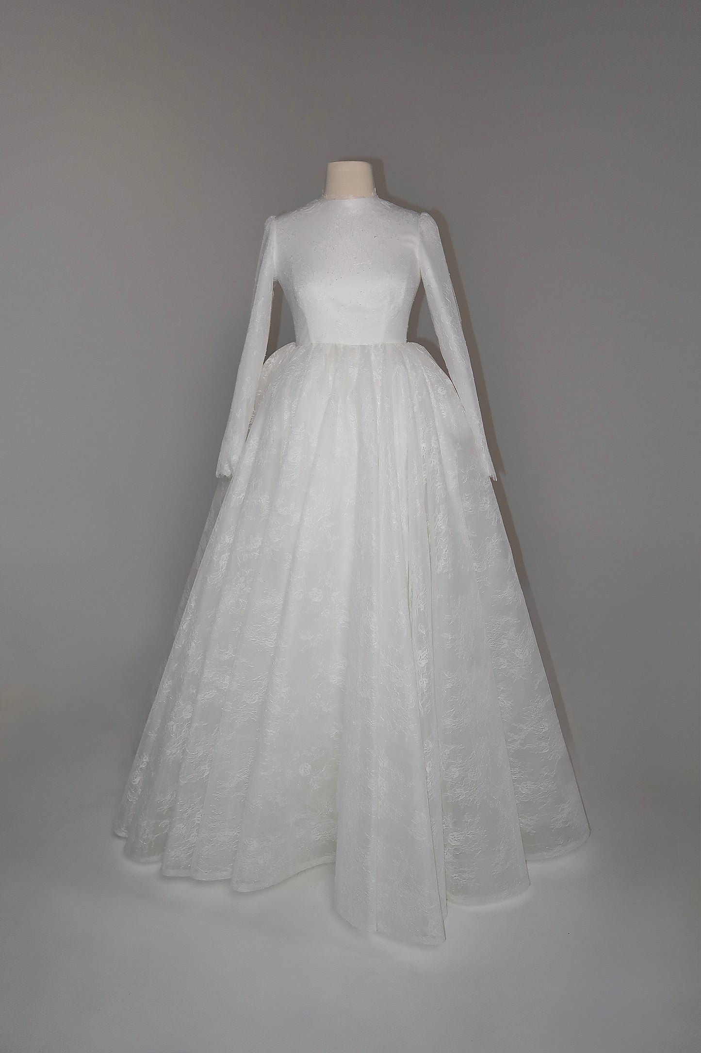 Preloved US2 Anna Augusta Bridal Gown