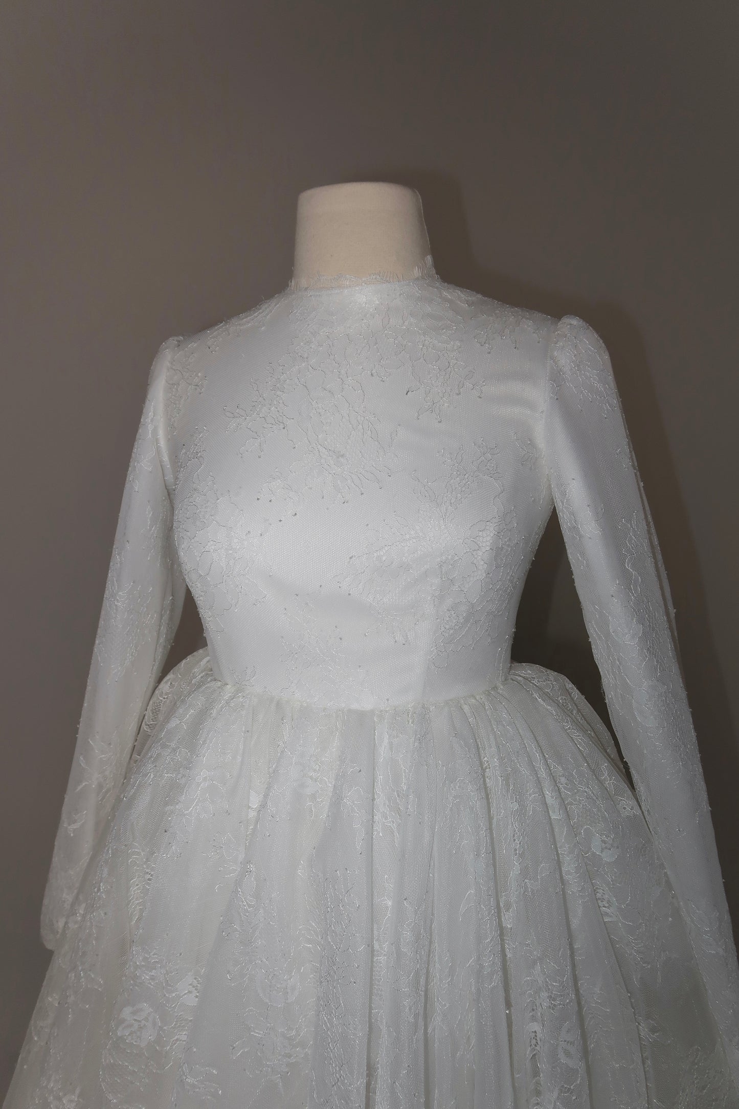 Preloved US2 Anna Augusta Bridal Gown
