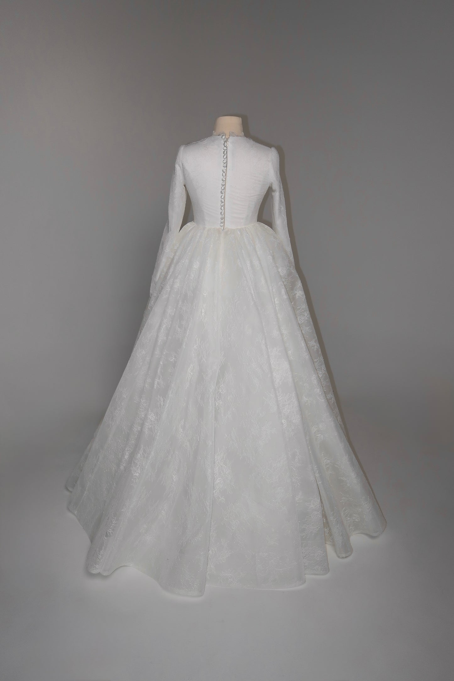 Preloved US2 Anna Augusta Bridal Gown