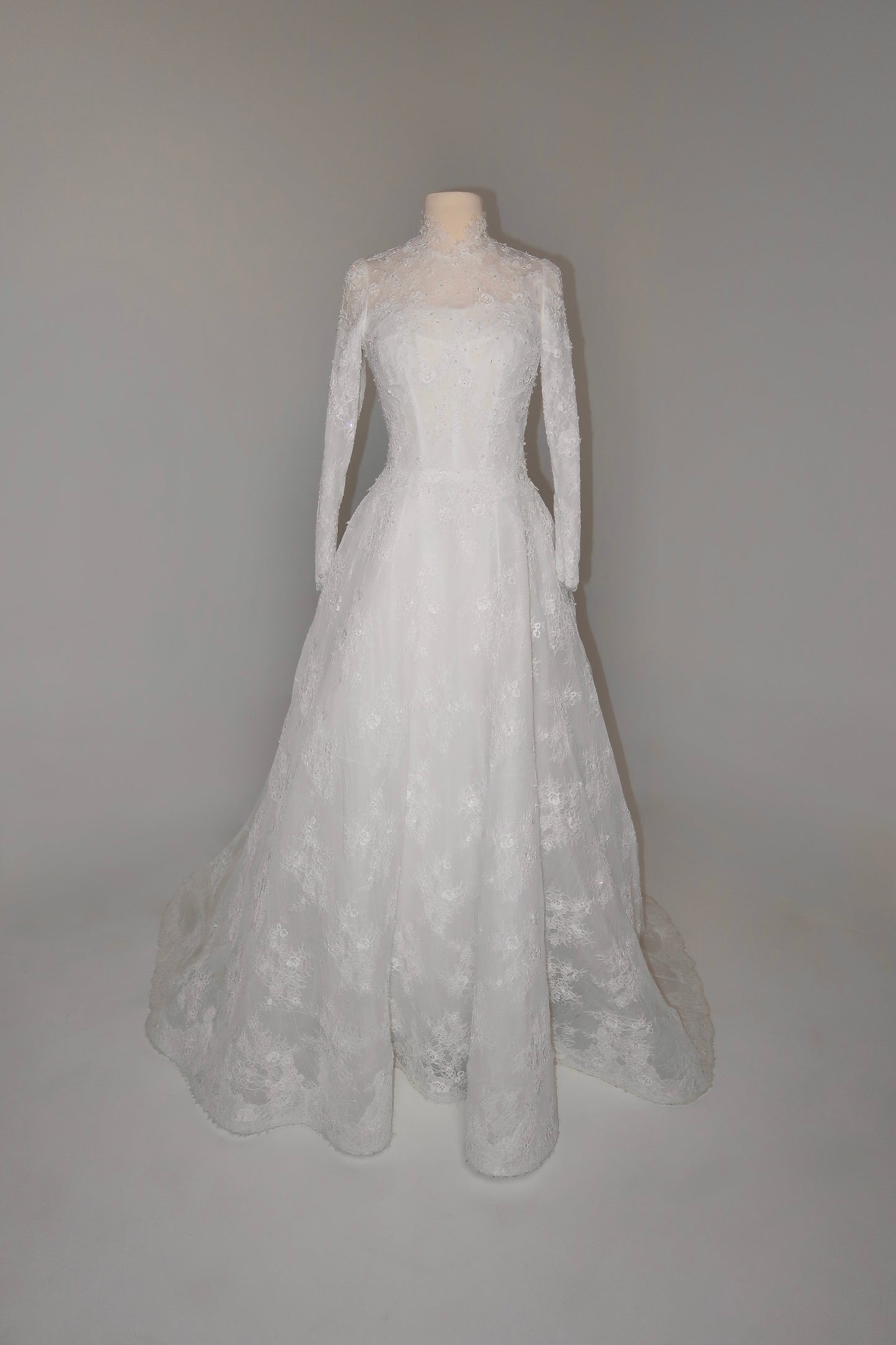 Preloved US10 Anna Augusta Bridal Gown