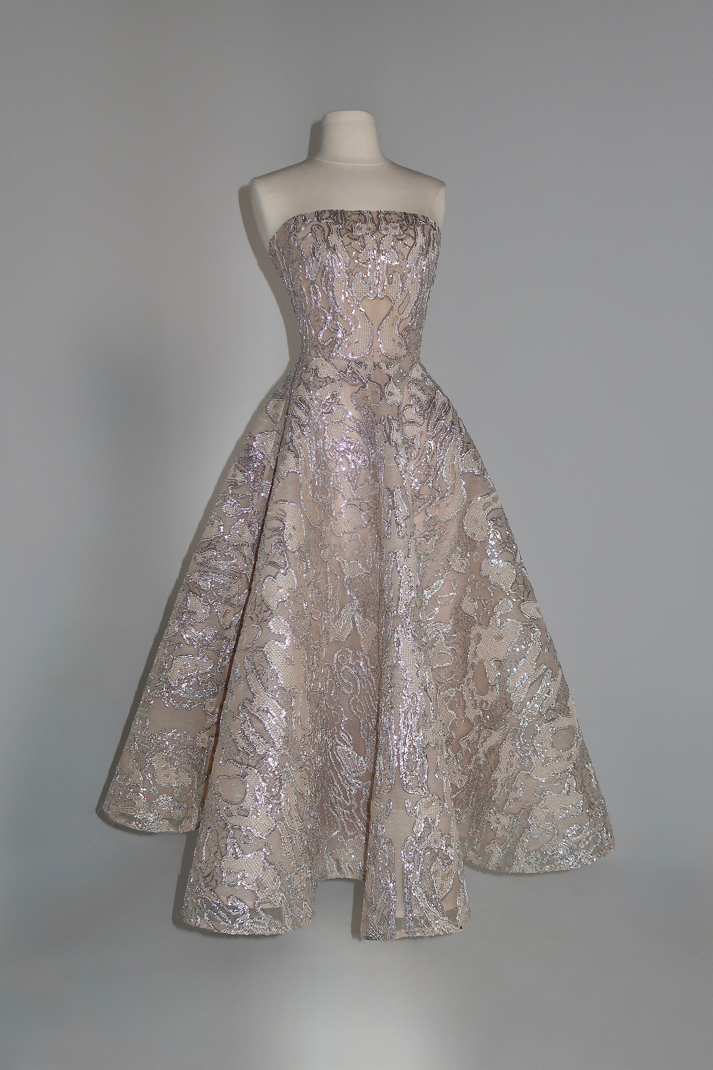 BRAND NEW US6 Anna Augusta Evening Gown